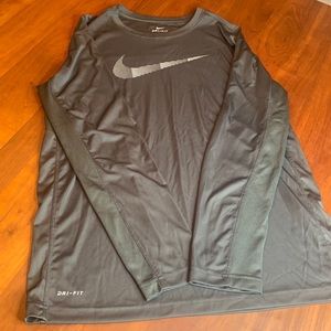 Nike Dri-fit long sleeve tshirt. Boys size XL.